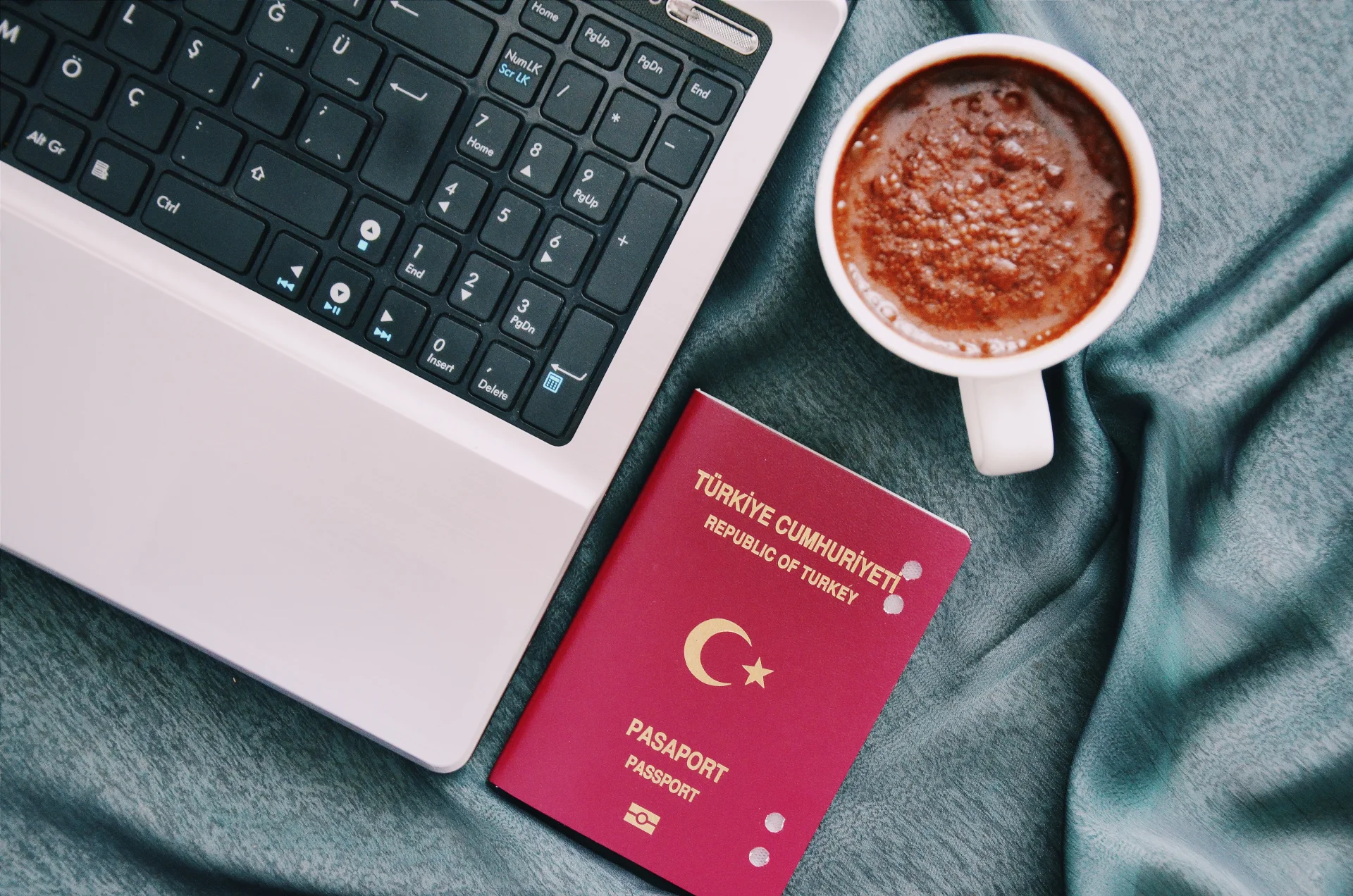 Umre ve Hac İçin Pasaport Hazırlama Rehberi 2026